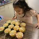 Esme-Neev baking